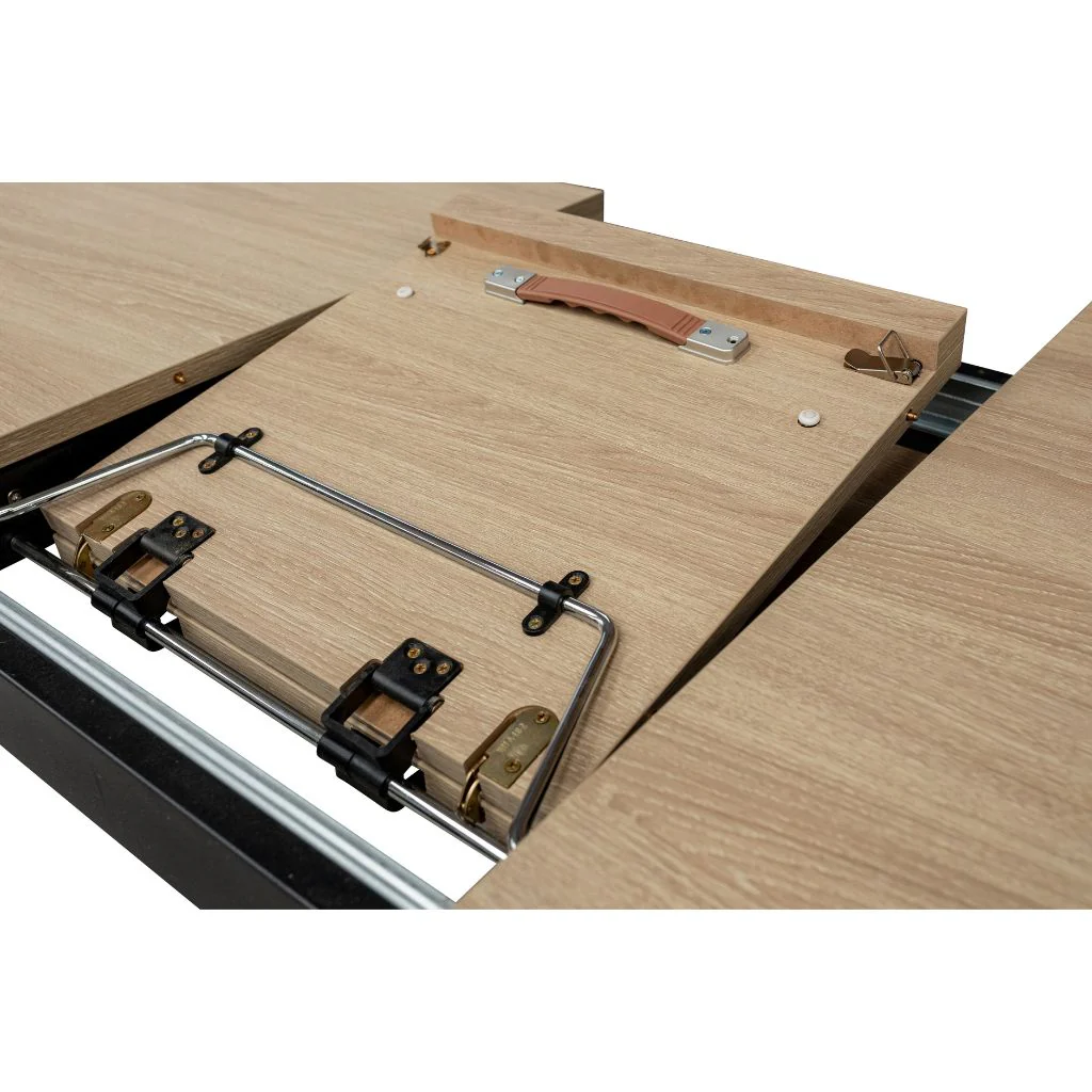 Delta 1.6m Extending Oak Dining Table - Image 5