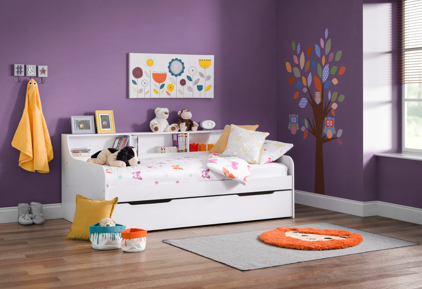 Grace Pure White Daybed with Ellie Underbed by Julian Bowen - Image 2
