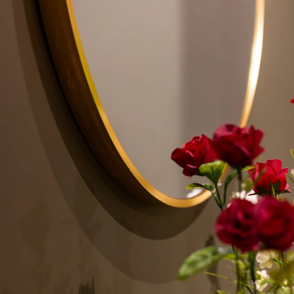 Modena Gold Round 90cm Wall Mirror by Tara Lane - Image 3