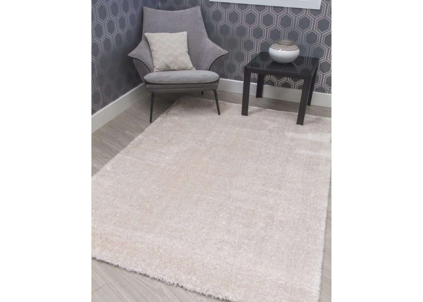 Plush Cream Rug Range by Floor Trends - Image 3
